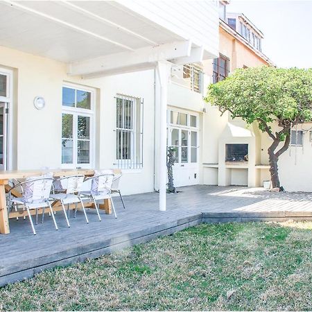 Fintimara Beach House Muizenberg Bagian luar foto