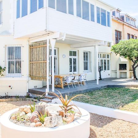 Fintimara Beach House Muizenberg Bagian luar foto
