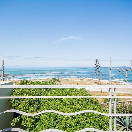 Fintimara Beach House Muizenberg Bagian luar foto