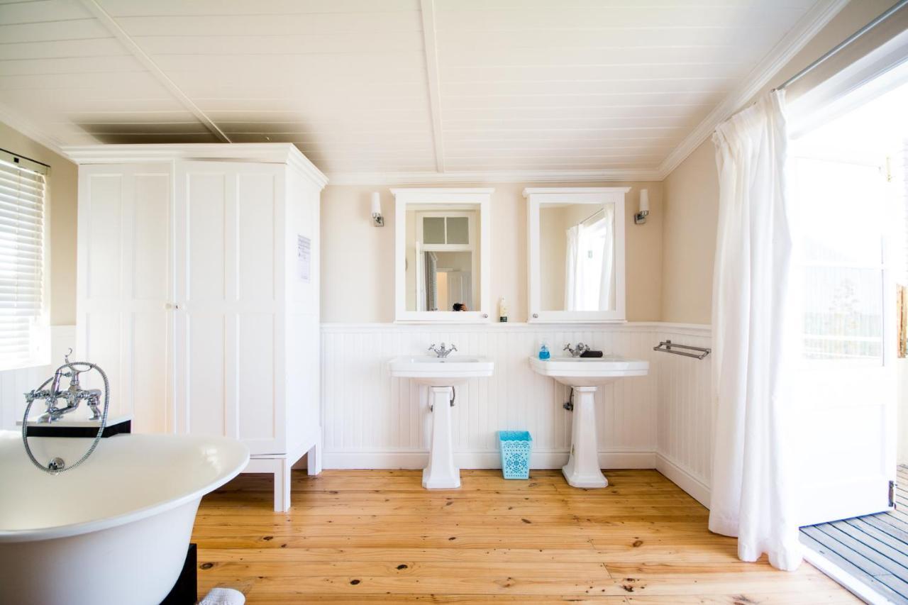Fintimara Beach House Muizenberg Bagian luar foto