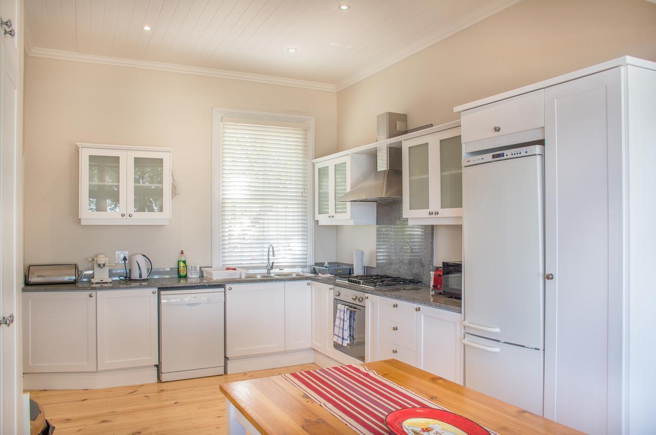 Fintimara Beach House Muizenberg Bagian luar foto